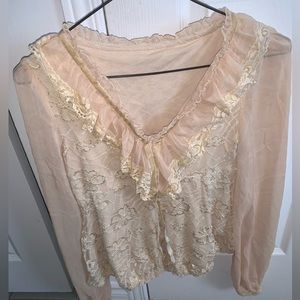 Vintage lace blouse size M